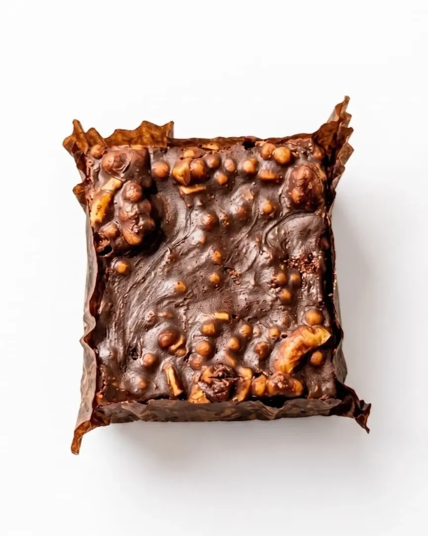 Crunchy brownie